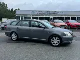 Toyota Avensis 1,8 VVT-i Terra stc. - 3