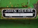 John Deere 6329DZ02 - 2