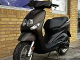 Yamaha Neos - 5