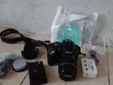 Nikon D3300 (taget 5703 billeder), 24.2mp, 32gb ra