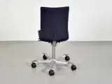 Häg h04 credo 4200 kontorstol med sort/blå polster og gråt stel - 3