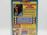 ⭐️- VHS: Månedens Video - Chuck Norris - Contra Oc - 2