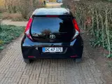 Toyota Aygo 1,0 VVT-i x-black 5d - 4