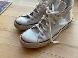 Hvide Converse