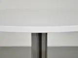 Rundt cafébord med hvid plade, ø 90 cm. - 5