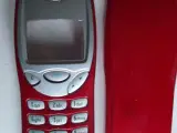 Cover og tastatur til Nokia 3210 mobiltelefon