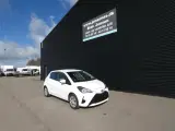 Toyota Yaris 1,5 Hybrid H2 Premium E-CVT 100HK 5d Trinl. Gear