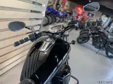 Yamaha XVS 1300 - 3