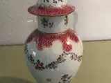 Kinesisk vase med låg