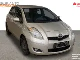 Toyota Yaris 1,4 D-4D T2 90HK 5d 6g - 3