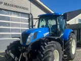 New Holland T7.270 AutoCommand med frontlift - 2