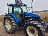 New Holland TS100 - 3