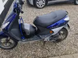 Scooter Peugeot  - 2