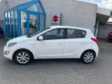 Hyundai i20 1,25 Classic XTR - 2