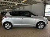 Suzuki Swift 1,2 16V Club 94HK 5d Aut. - 3