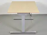 Hæve-/sænkebord med plade i birkelaminat, 120 cm. - 2