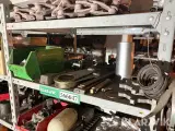 Blandet lot el-motorer, rørsamlere, plastkæder, beslag. - 5