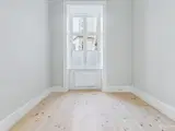 Sjældent udbudt kontor/klinik/showroom lejemål midt i København - 4