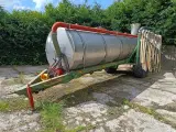 - - - Gyllevogn rustfri tank 12 tons med 12 m bom - 3