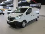 Renault Trafic T29 2,0 dCi 145 L2H1 EDC - 2