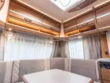 2016 - Dethleffs Nomad 500 FR   Stilfuld campingvogn - 5