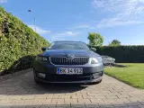 Skoda Octavia 1,6 TDi 110 Ambition Combi - 2