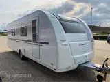2019 - Adria Alpina 663 HT   Populær Vogn med fritstående dobbeltseng og ende badeværelse. - 2