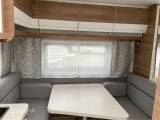2023 - Hobby De Luxe 400 SFE   Fantastisk rejsevogn fra Hobby med en dejlige franskdobbelt seng fra Hinshøj Caravan. - 2