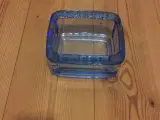 Glasaskebæger