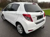 Toyota Yaris 1,0 VVT-i T2 Touch Van - 4