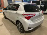 Toyota Yaris 1,0 VVT-i T2 - 2