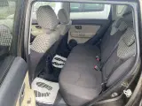 Kia Soul 1,6 CRDi African - 2