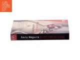 Dyret med to rygge af Emily Maguire, Henriette Rostrup (Bog) - 2