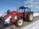 Traktor - IHC 844S - 3