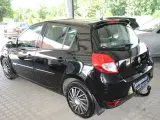 Renault Clio III 1,2 16V TCe Expression - 4