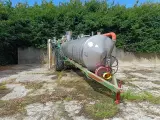 - - - Gyllevogn rustfri tank 12 tons med 12 m bom - 2