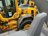 Volvo L 90H  H2 fabriksny Dansk maskine med masser af udstyr, blan.Co-Pilot & med brede 650/65R25 hjul - 4