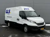 Iveco Daily 2,3 35S16 12m³ Van AG8