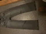 Damebukser