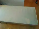 Gratis seng  - 200x90 cm 