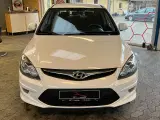 Hyundai i30 1,6 CRDi 90 Blue Drive - 2