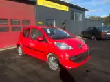 Peugeot 107 1,0 Urban - 2