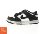 Brugte sneakers fra Nike (str. 26) - 4