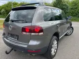 VW Touareg 3,0 TDi Tiptr. 4Motion Van - 3