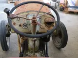 Ferguson 31. 4 cylinder benzin. - 5
