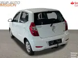 Hyundai i10 1,25 Comfort 86HK 5d - 4