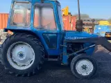 Traktorer  mingraver minilæsser Købes 