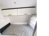 2025 - Caravelair ALBA 400 DK EDITION    Letvægteren der kan trækkes af Hybrid / batteri biler kan vejes op til 1.300 kg - 4