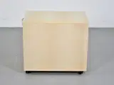 Cube design quadro skuffekassette i ahorn med tre skuffer - 2