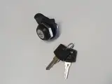 Lås og 2 nøgler til Sadelskab - 3